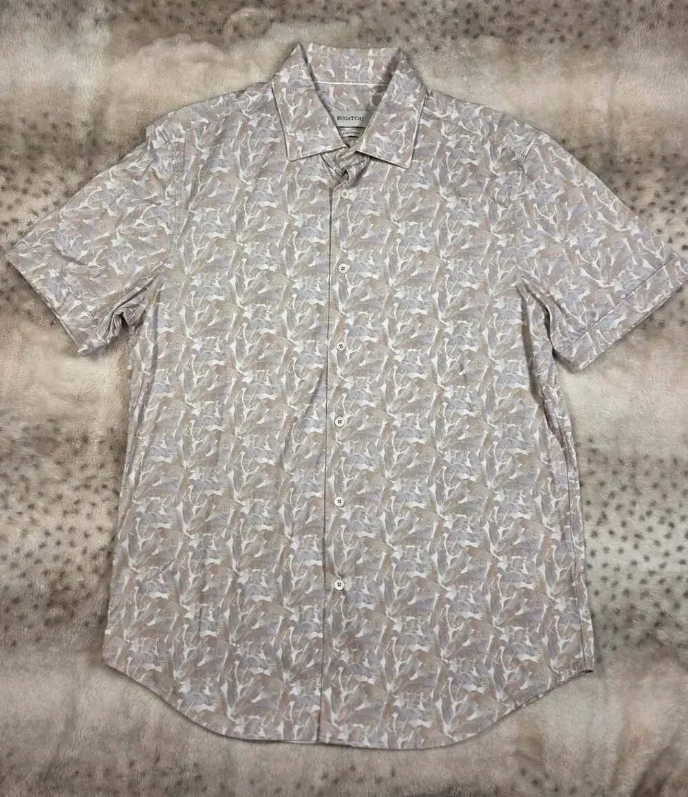 Bugatchi Leaf Print Short Sleeve Stretch Shirt in Sand Medium